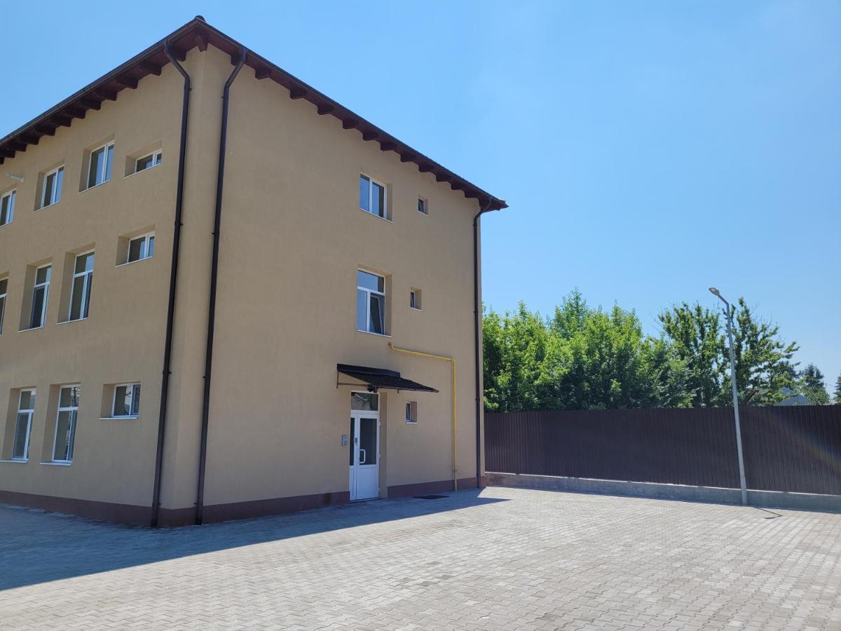 Apartamente Livada Râmnicu Vâlcea Dış mekan fotoğraf