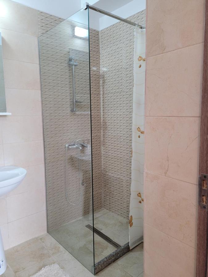 Apartamente Livada Râmnicu Vâlcea Dış mekan fotoğraf
